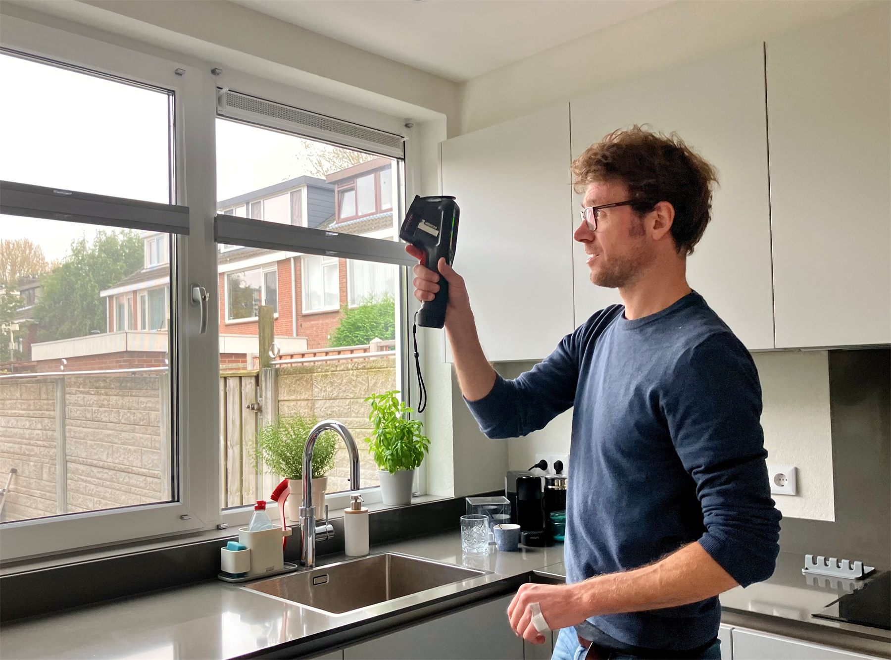 Meting met warmtecamera in de keuken